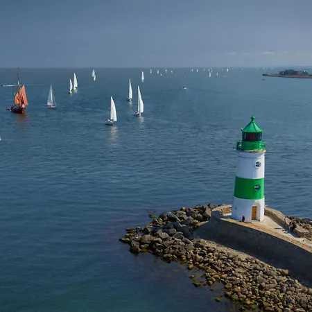 Marina Sunset East *