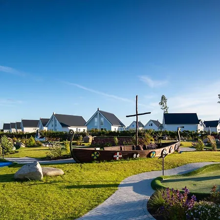 Marina Sunset East 公寓 *